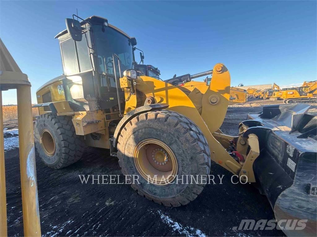 CAT 926M QC Tekerlekli yükleyiciler