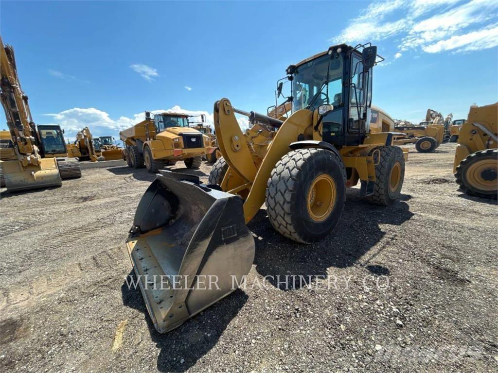 CAT 926M QC Tekerlekli yükleyiciler