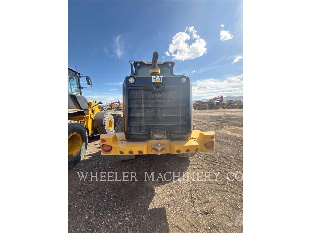 CAT 926M QC Tekerlekli yükleyiciler