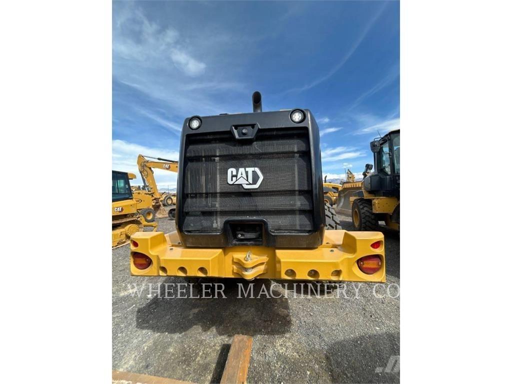 CAT 926M QC Tekerlekli yükleyiciler
