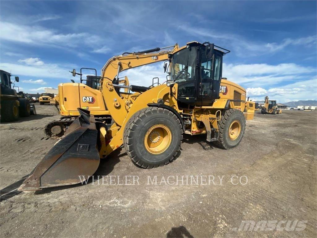 CAT 926M QC Tekerlekli yükleyiciler