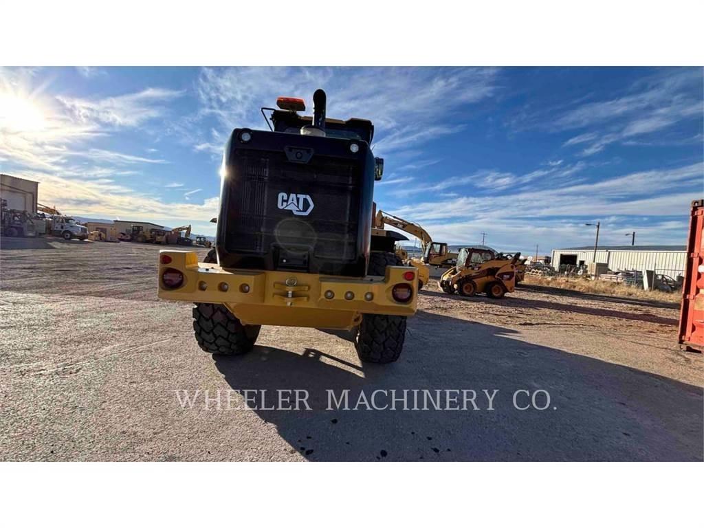 CAT 926M QC 3V Tekerlekli yükleyiciler