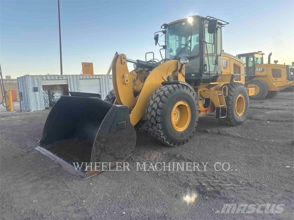 CAT 926M QC 3V Tekerlekli yükleyiciler