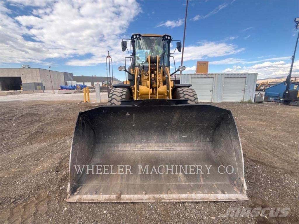 CAT 926M QC 3V Tekerlekli yükleyiciler
