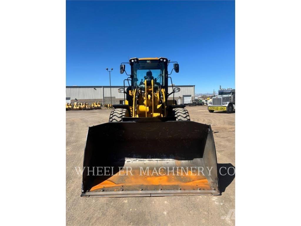 CAT 926M QC 3V Tekerlekli yükleyiciler