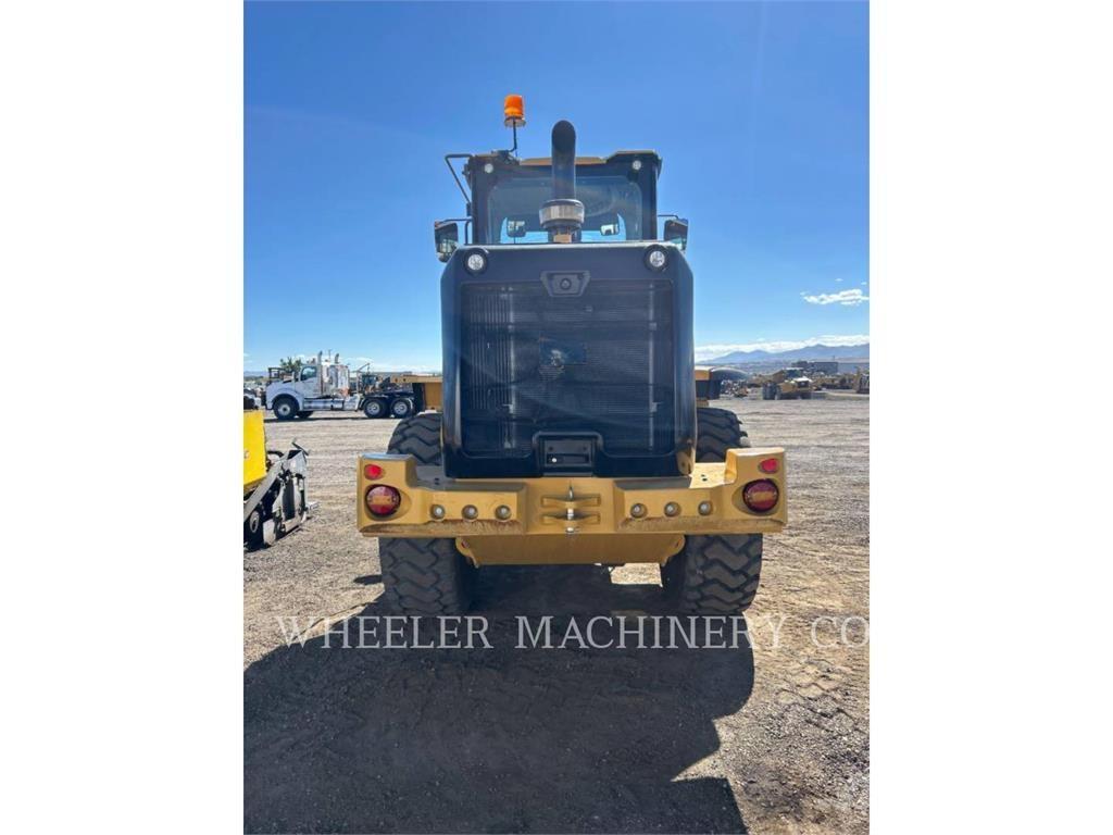 CAT 926M QC 3V Tekerlekli yükleyiciler