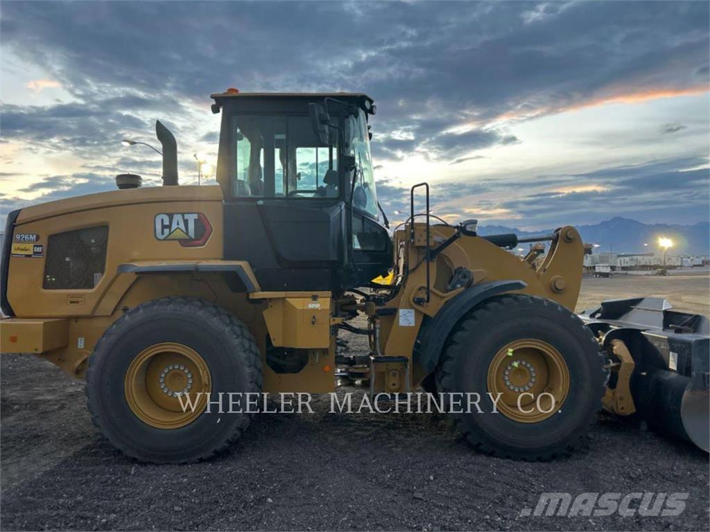 CAT 926M QC 3V Tekerlekli yükleyiciler