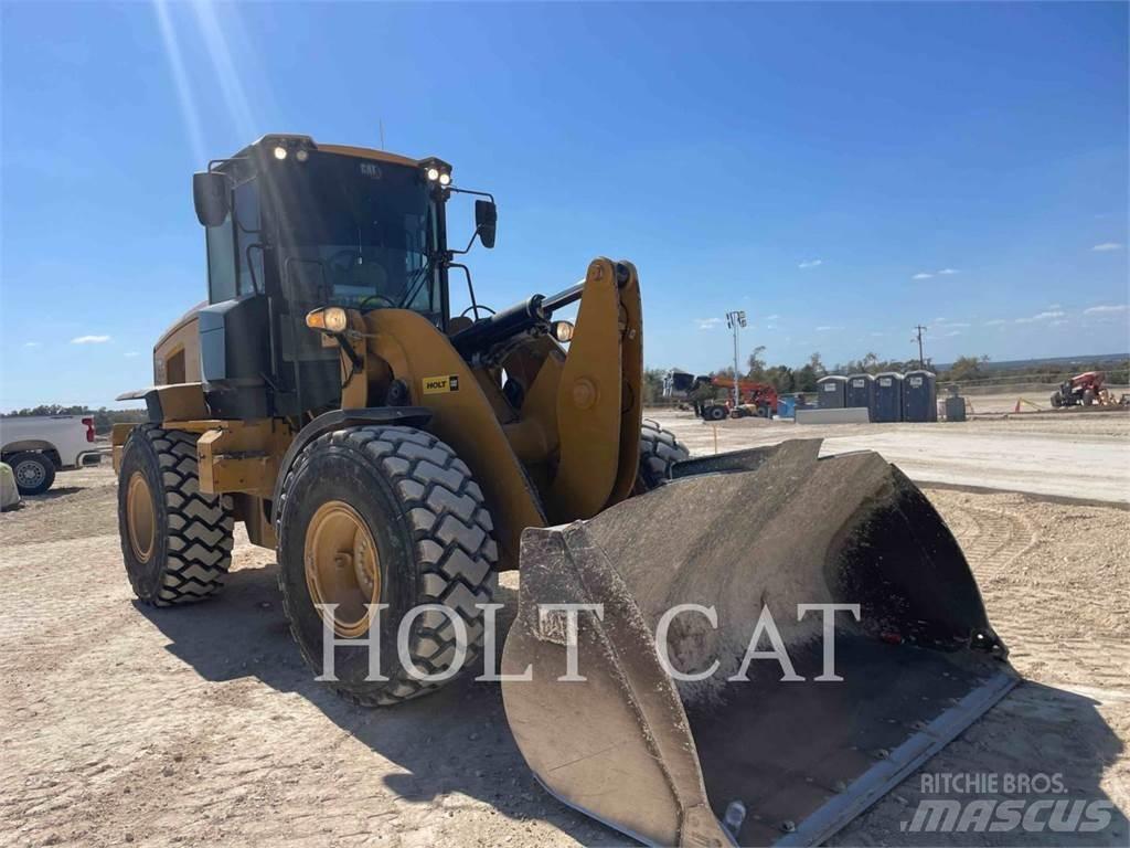 CAT 930M Tekerlekli yükleyiciler