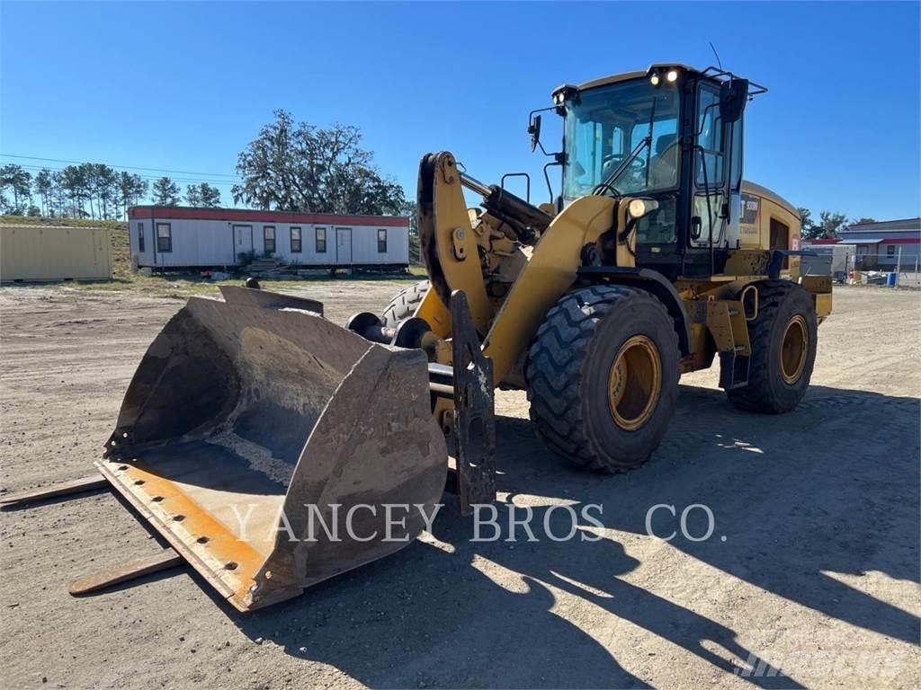 CAT 930M Tekerlekli yükleyiciler
