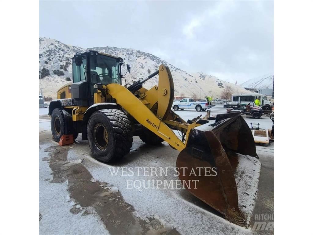 CAT 930M Tekerlekli yükleyiciler