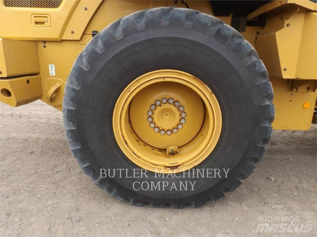 CAT 930M Tekerlekli yükleyiciler