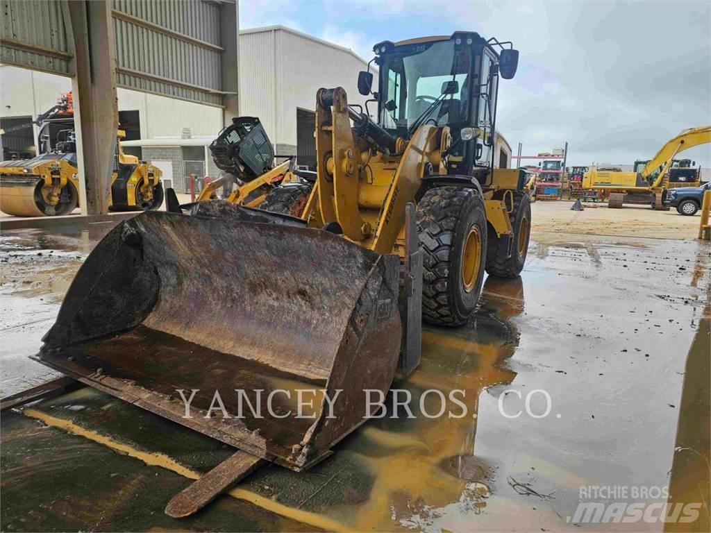 CAT 930M Tekerlekli yükleyiciler