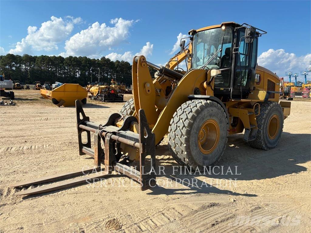 CAT 930M Tekerlekli yükleyiciler