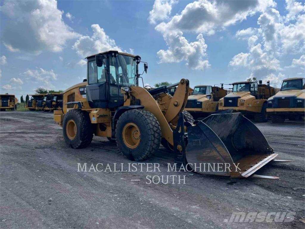 CAT 930M Tekerlekli yükleyiciler
