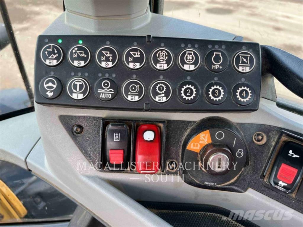 CAT 930M Tekerlekli yükleyiciler