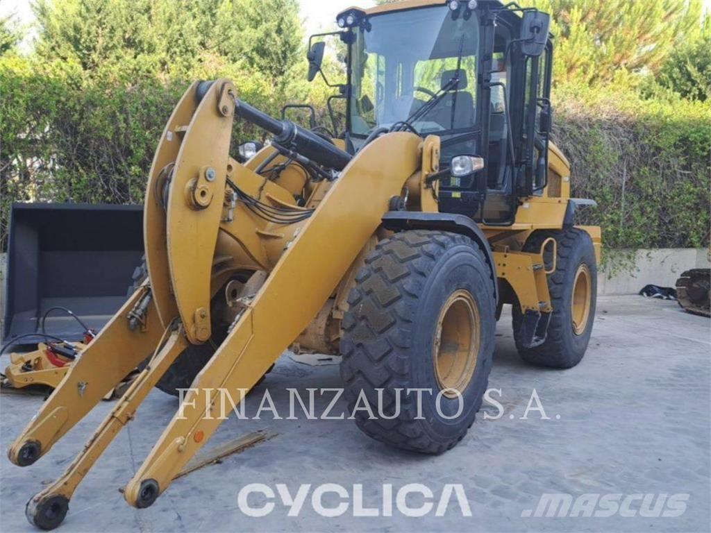 CAT 930M Tekerlekli yükleyiciler