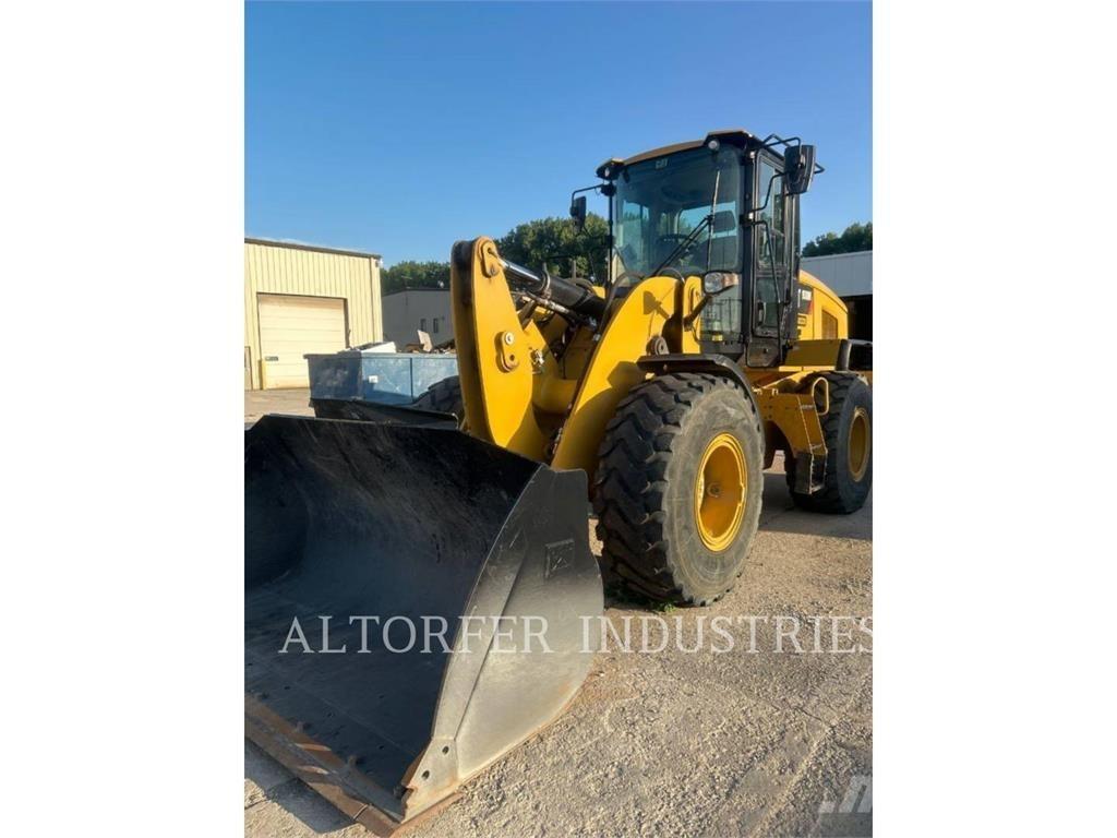 CAT 930M Tekerlekli yükleyiciler