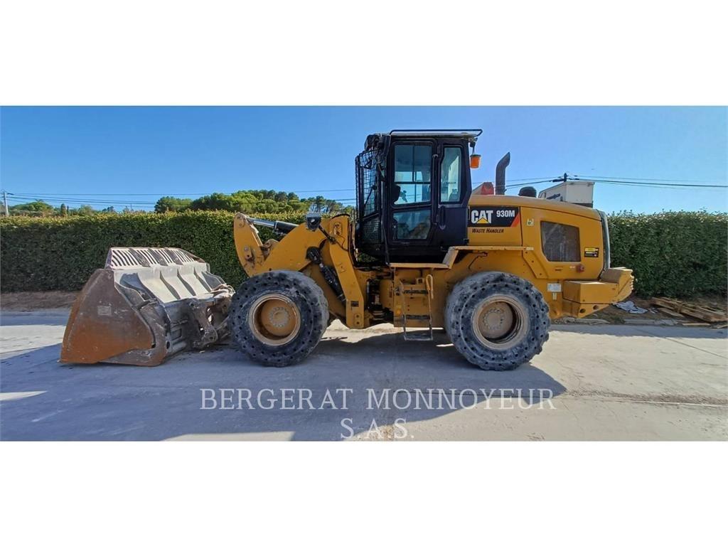 CAT 930M Tekerlekli yükleyiciler