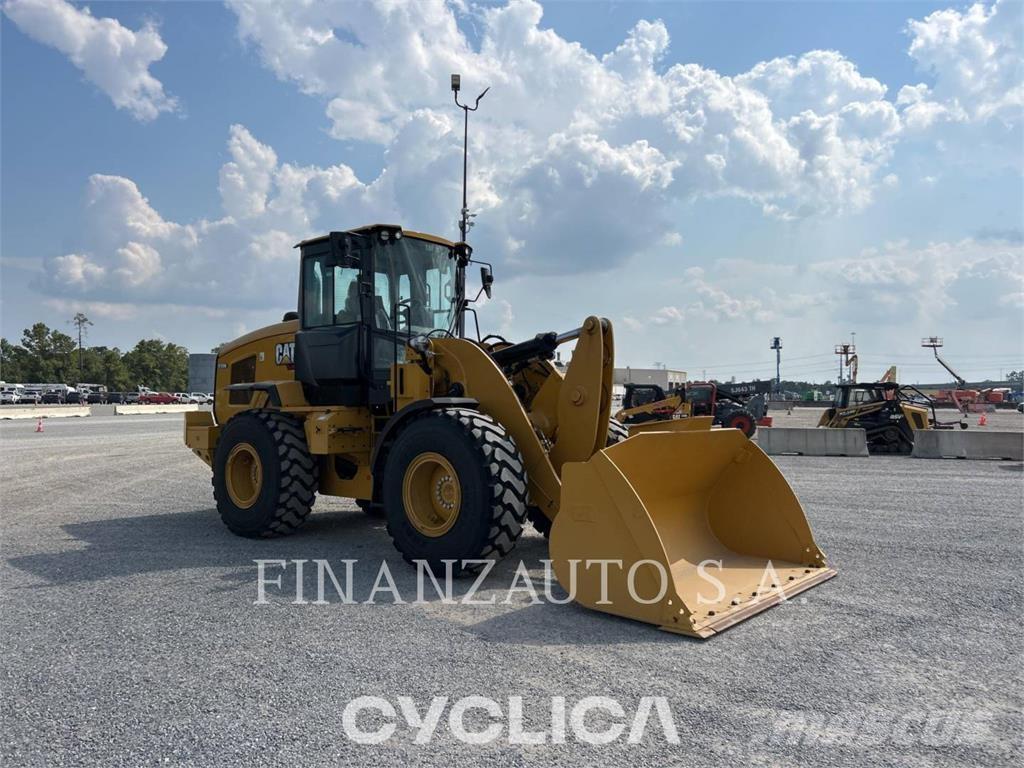CAT 930M Tekerlekli yükleyiciler