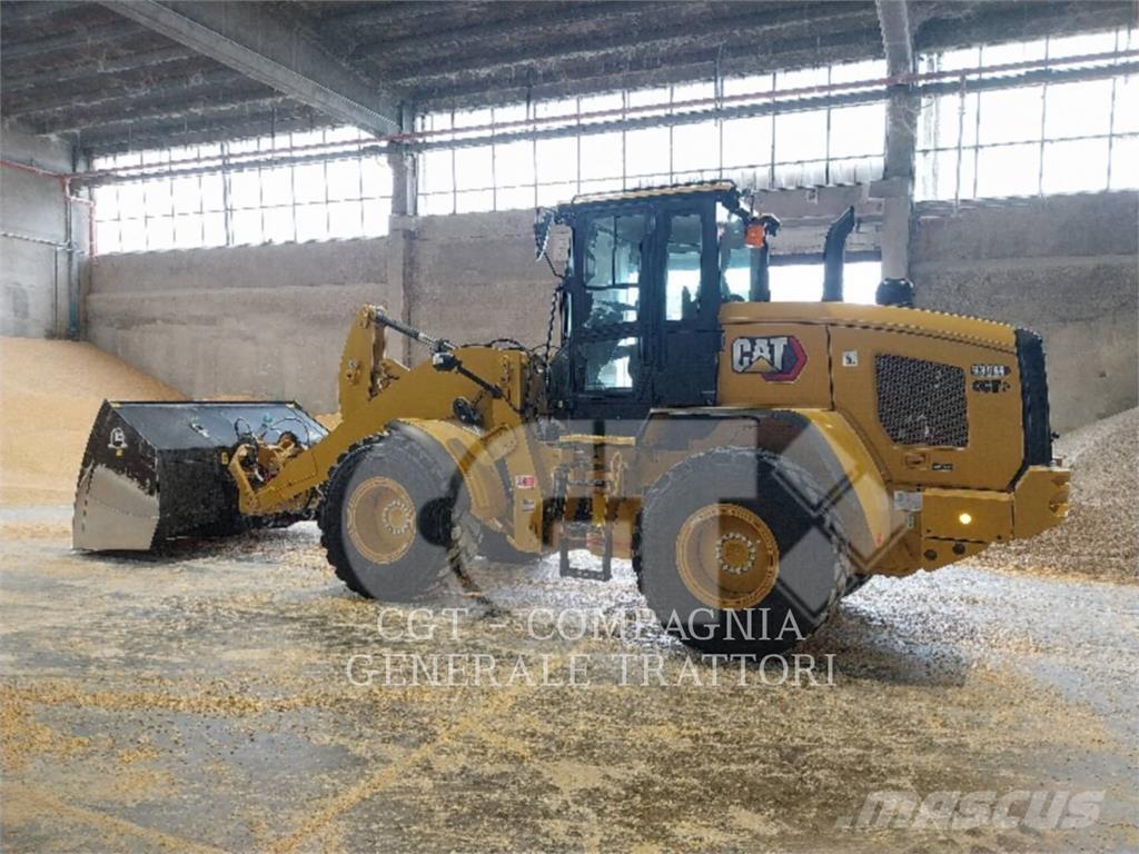 CAT 930M Tekerlekli yükleyiciler