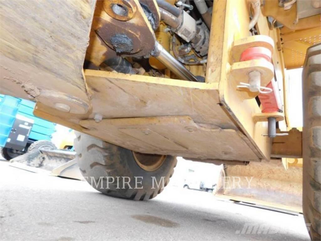 CAT 930M FC Tekerlekli yükleyiciler