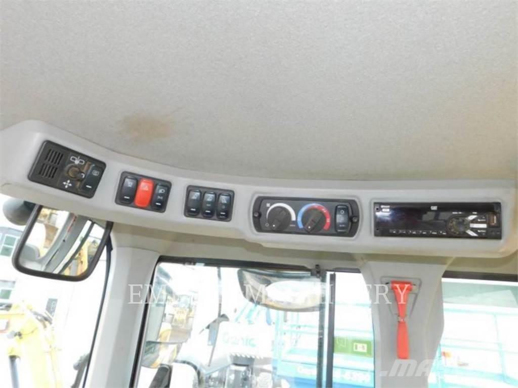 CAT 930M FC Tekerlekli yükleyiciler