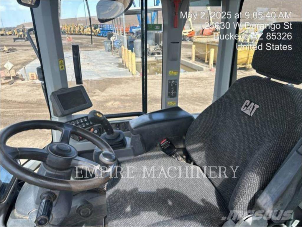 CAT 930M FC Tekerlekli yükleyiciler