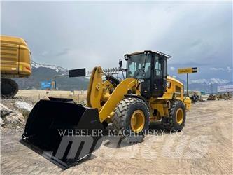 CAT 930M QC Tekerlekli yükleyiciler