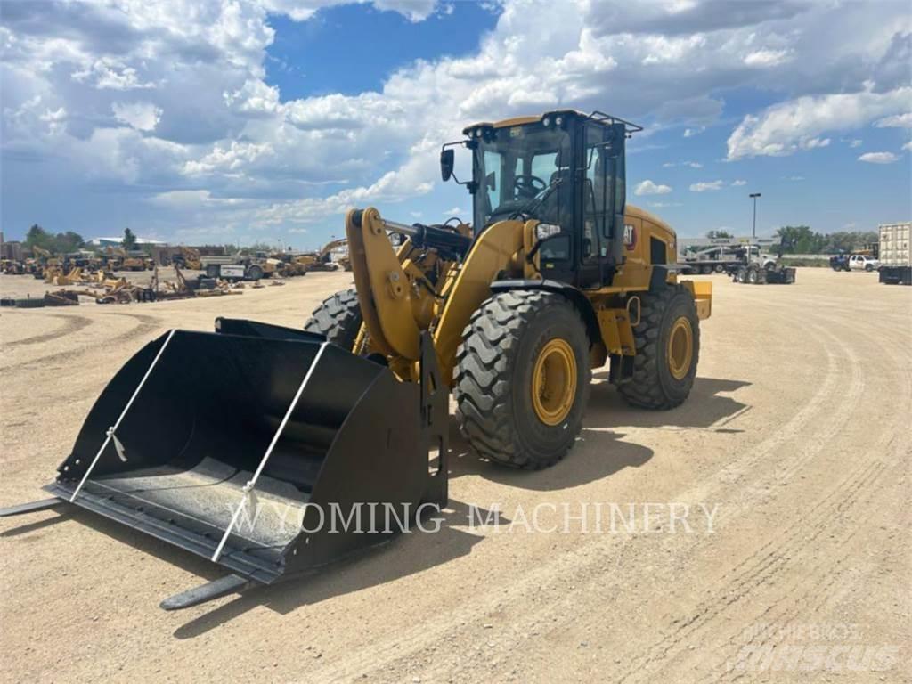CAT 938 Tekerlekli yükleyiciler