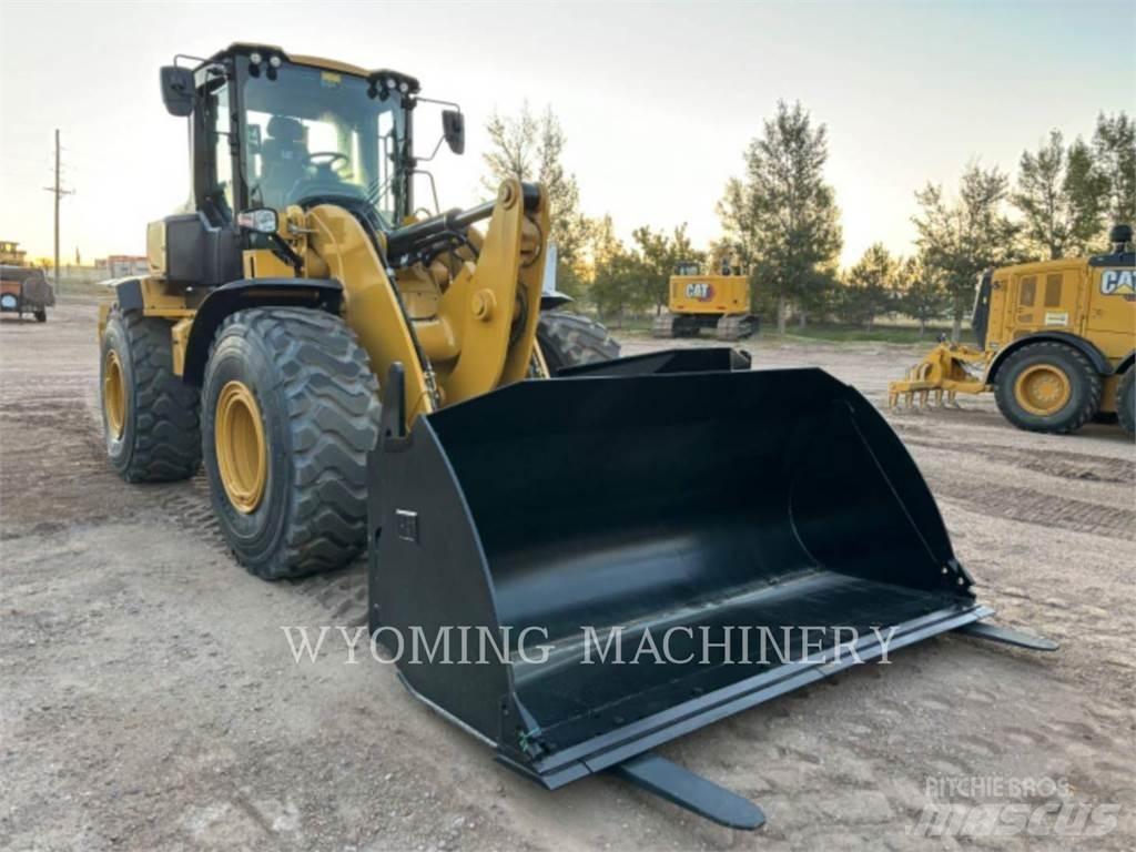 CAT 938 Tekerlekli yükleyiciler