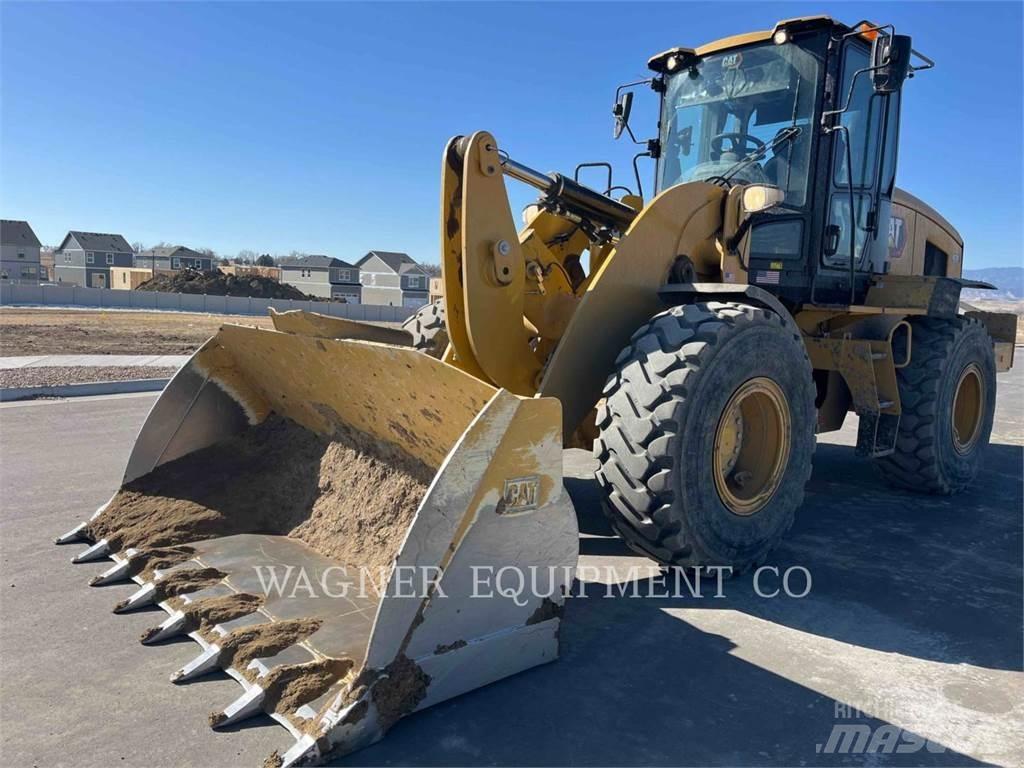 CAT 938 Tekerlekli yükleyiciler