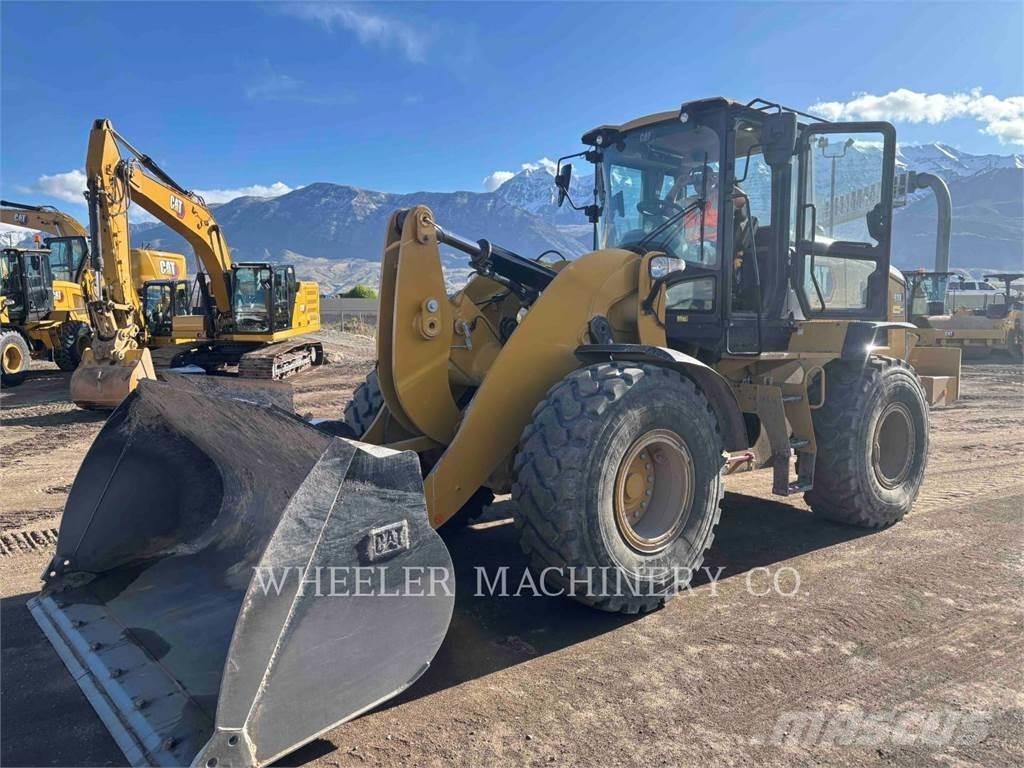 CAT 938 QC Tekerlekli yükleyiciler