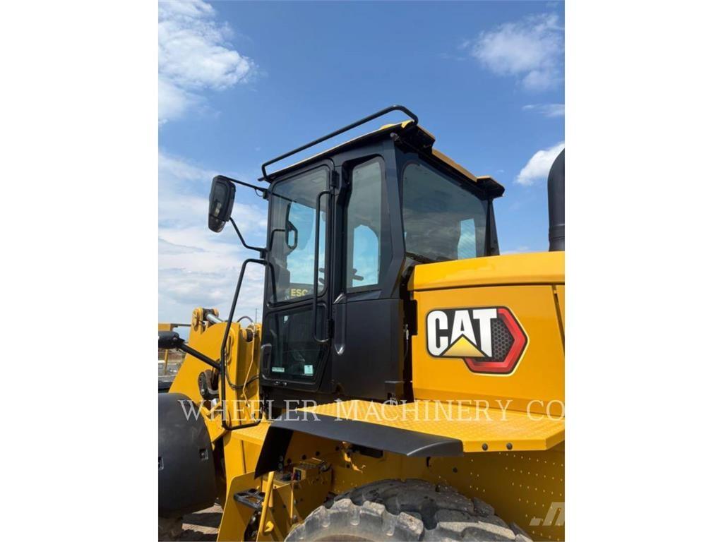 CAT 938 QC Tekerlekli yükleyiciler