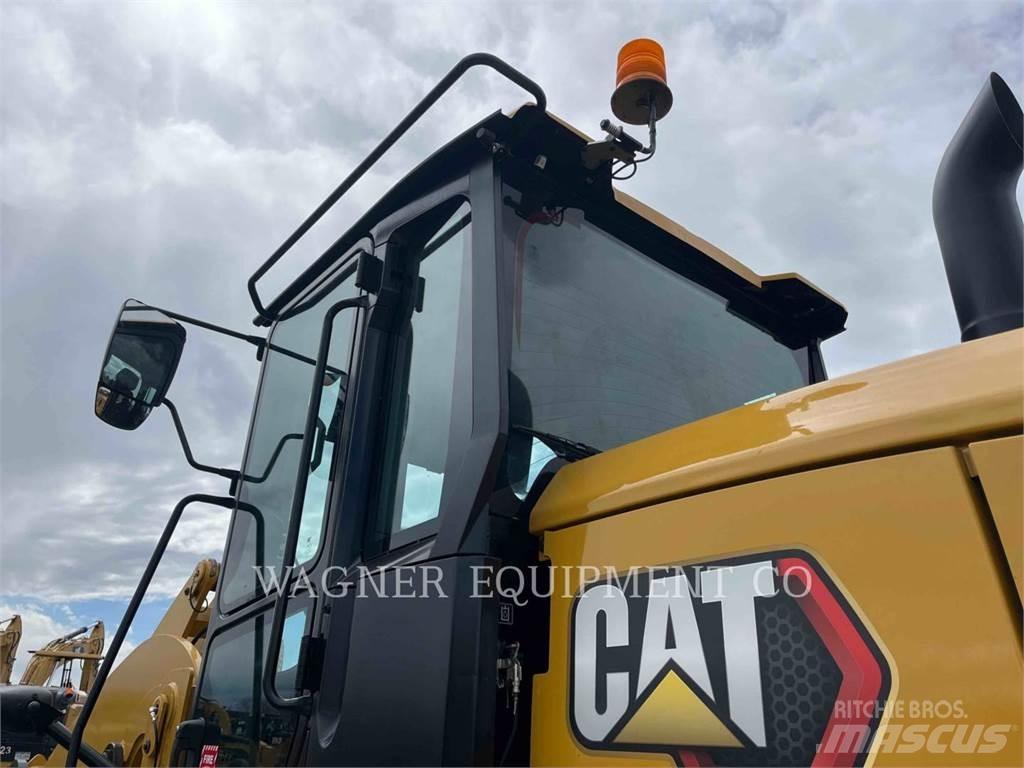 CAT 93814 Tekerlekli yükleyiciler