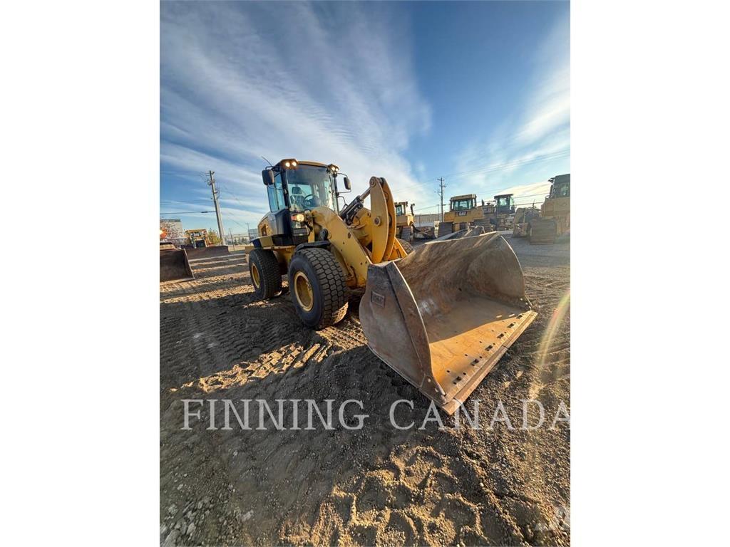 CAT 938K Tekerlekli dozerler