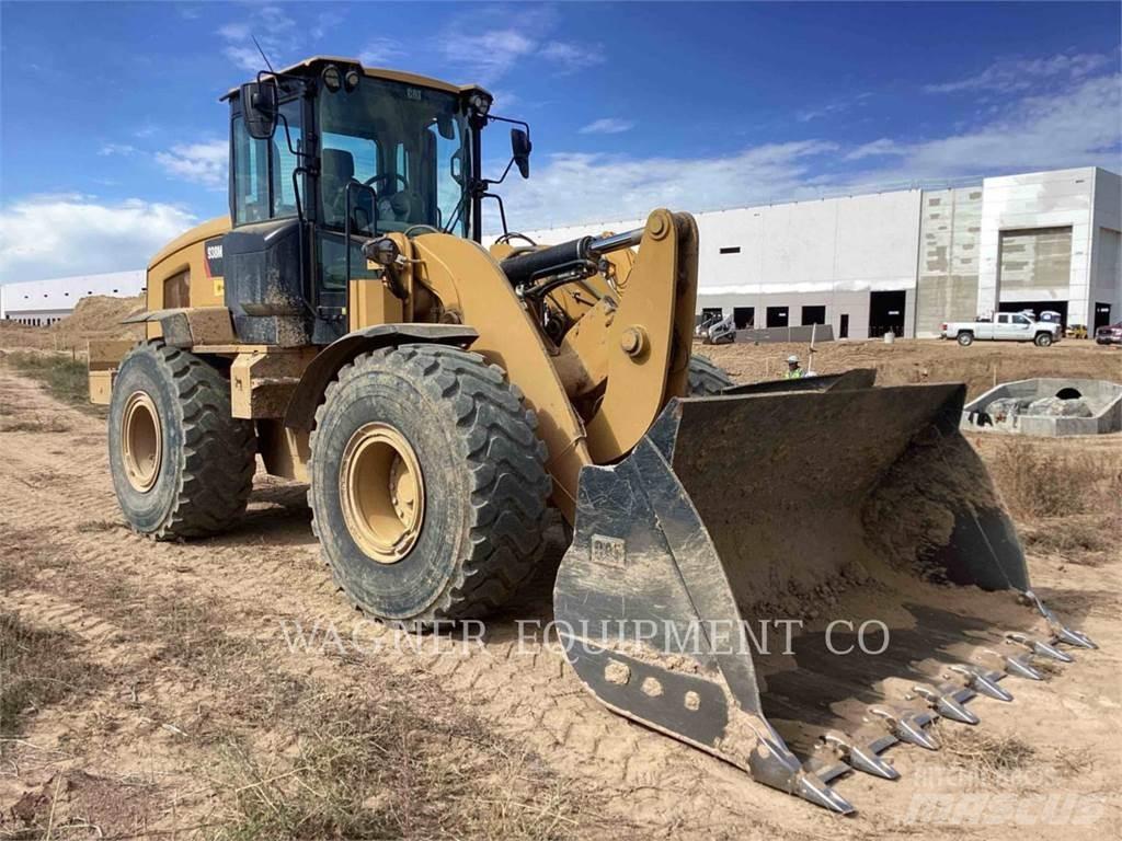 CAT 938M Tekerlekli yükleyiciler