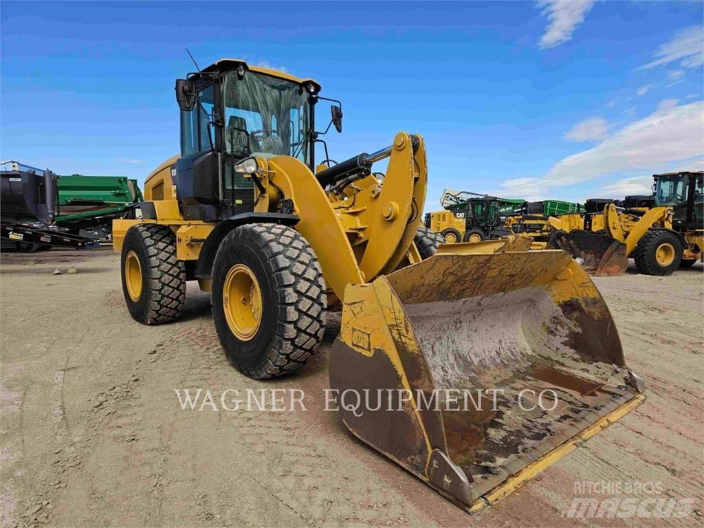 CAT 938M Tekerlekli yükleyiciler