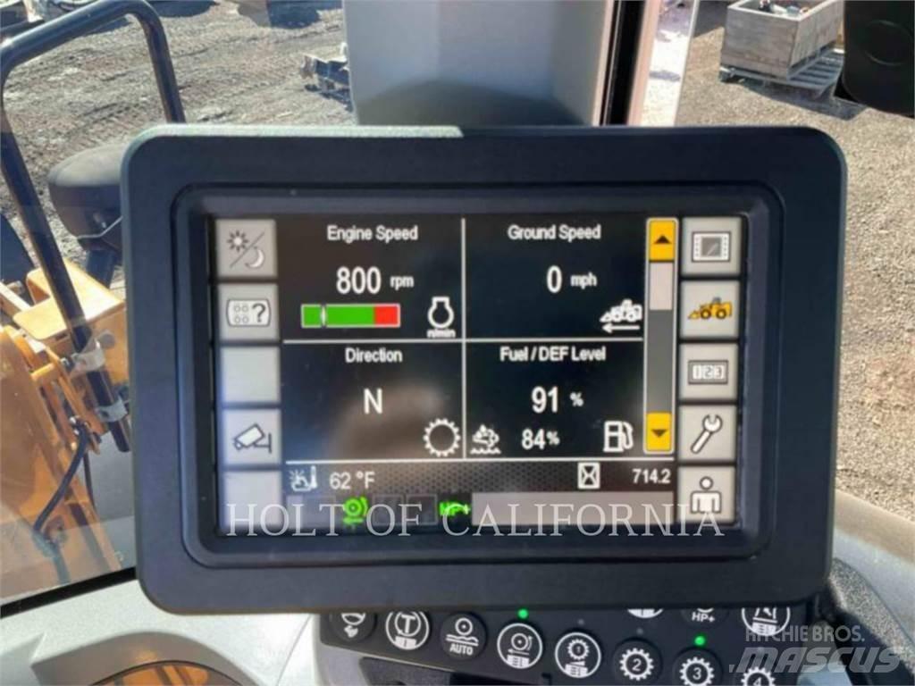 CAT 938M Tekerlekli yükleyiciler