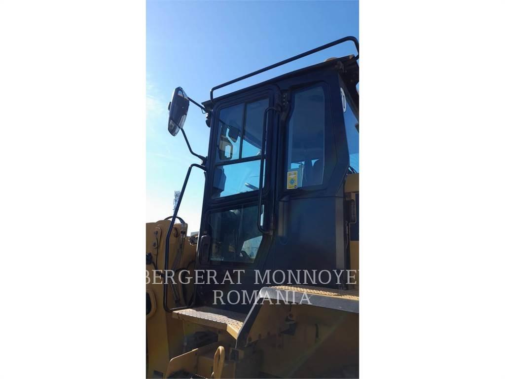 CAT 938M Tekerlekli yükleyiciler