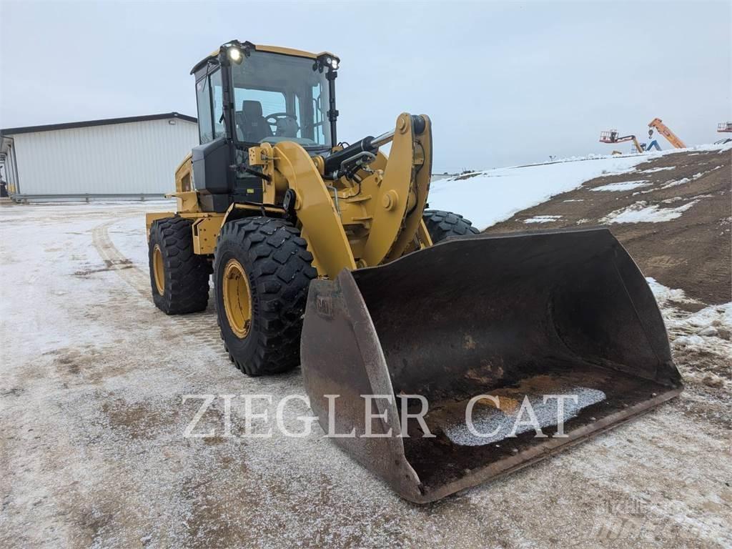 CAT 938M Tekerlekli yükleyiciler