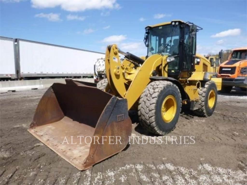 CAT 938M Tekerlekli yükleyiciler