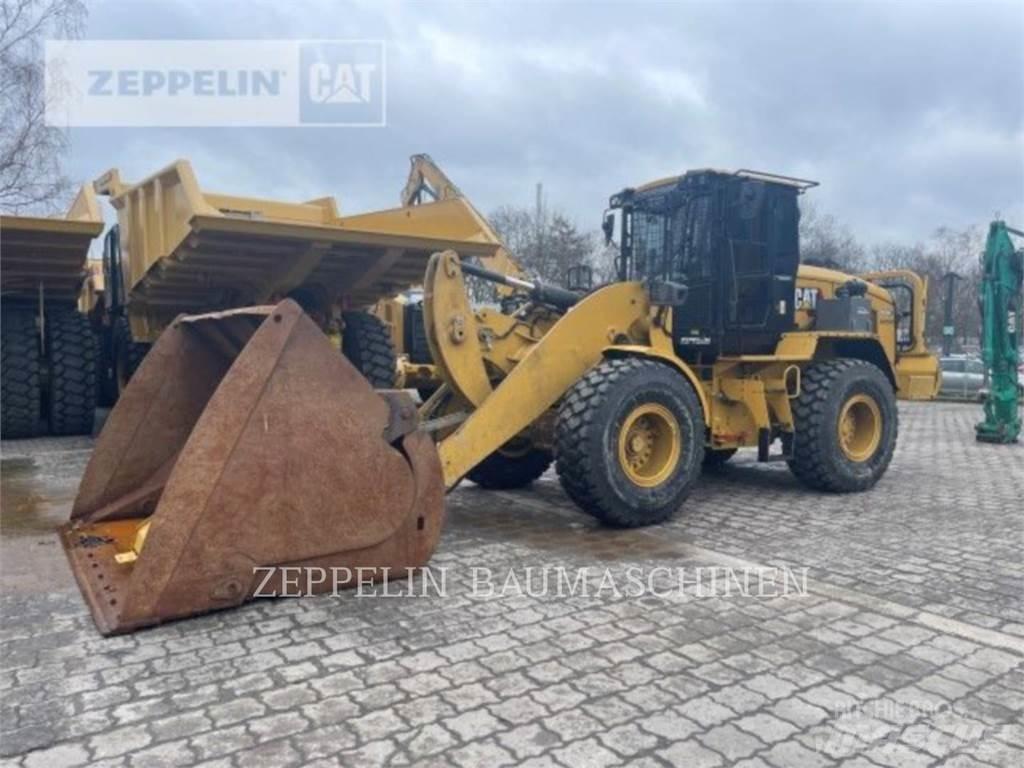 CAT 938M Tekerlekli yükleyiciler