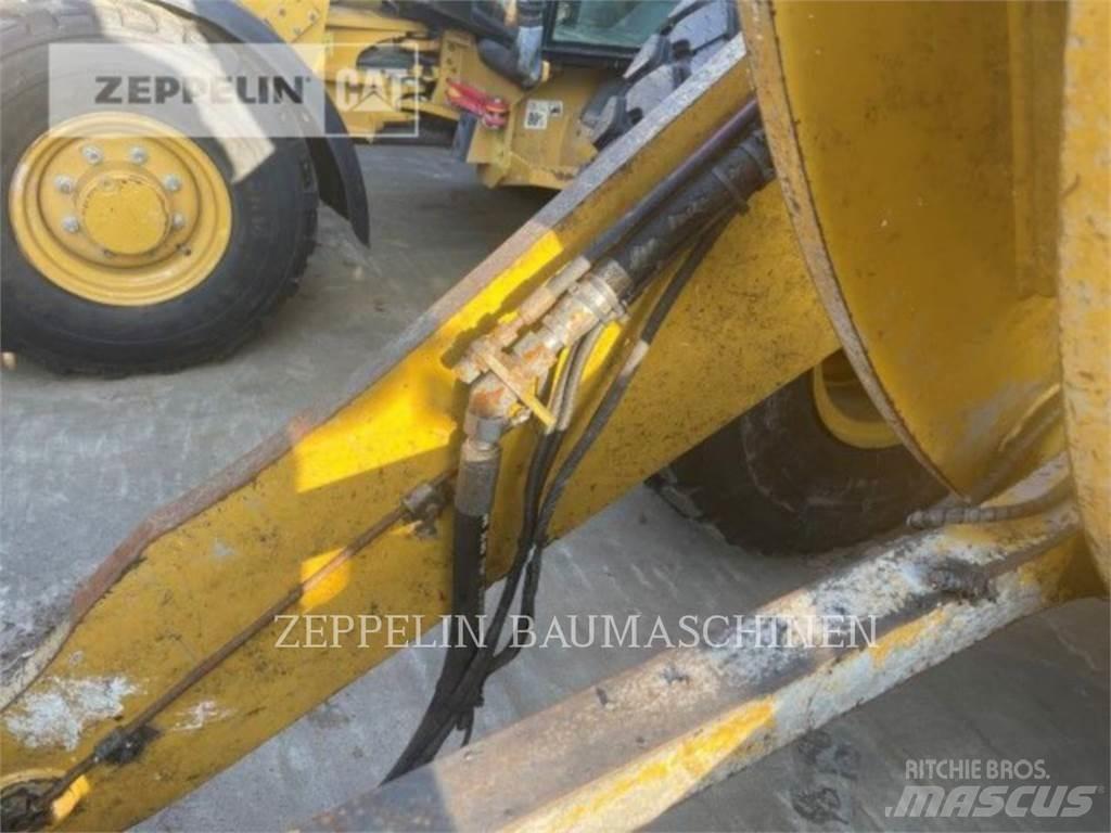CAT 938M Tekerlekli yükleyiciler