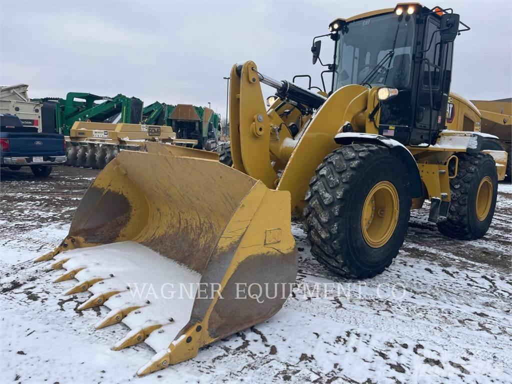 CAT 938M Tekerlekli yükleyiciler