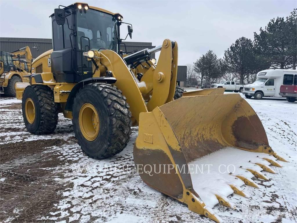 CAT 938M Tekerlekli yükleyiciler