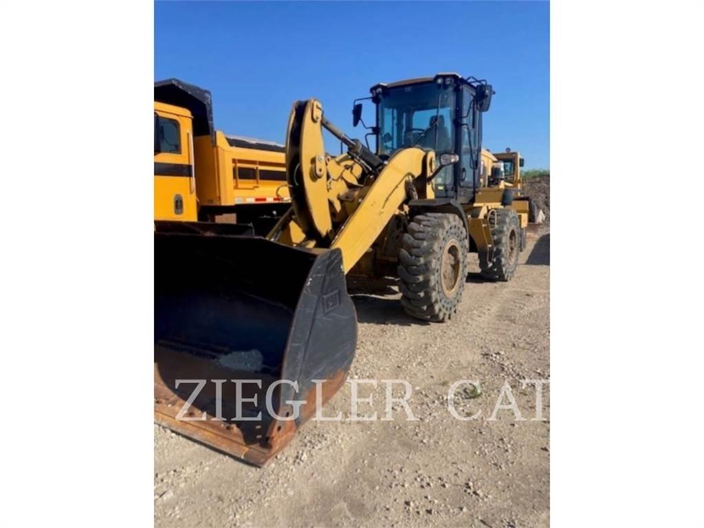 CAT 938M Tekerlekli yükleyiciler
