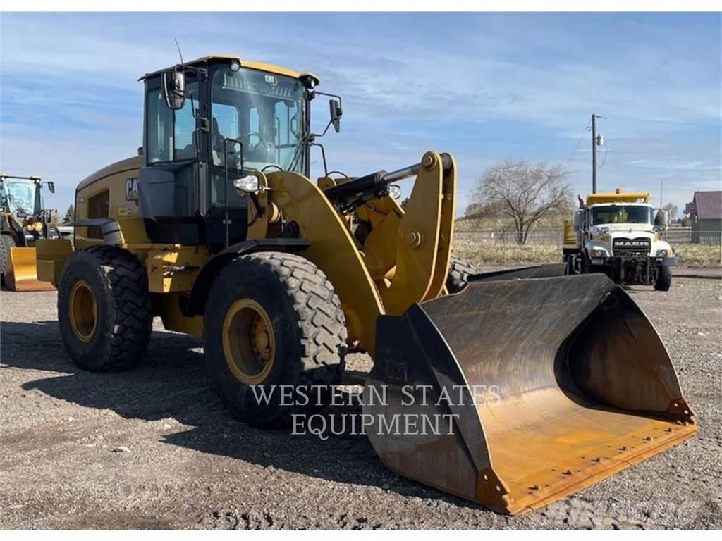 CAT 938M Tekerlekli yükleyiciler