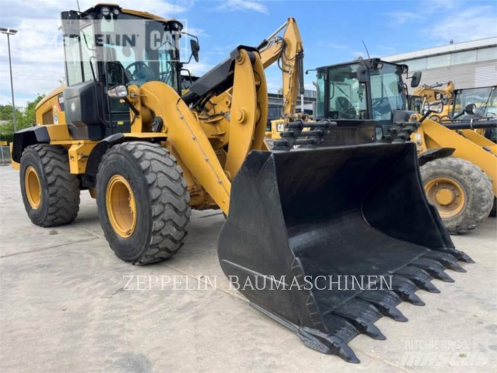 CAT 938M Tekerlekli yükleyiciler