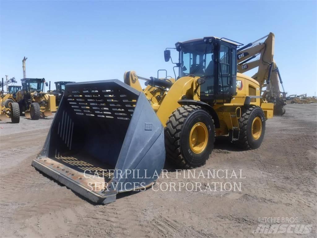CAT 938M Tekerlekli yükleyiciler