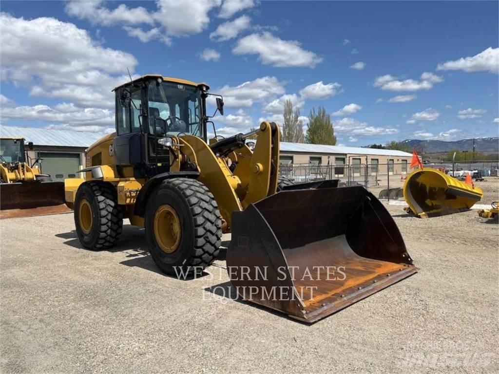 CAT 938M Tekerlekli yükleyiciler